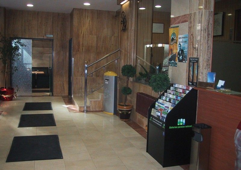 Hotel Acebos Azabache Хіхон Екстер'єр фото